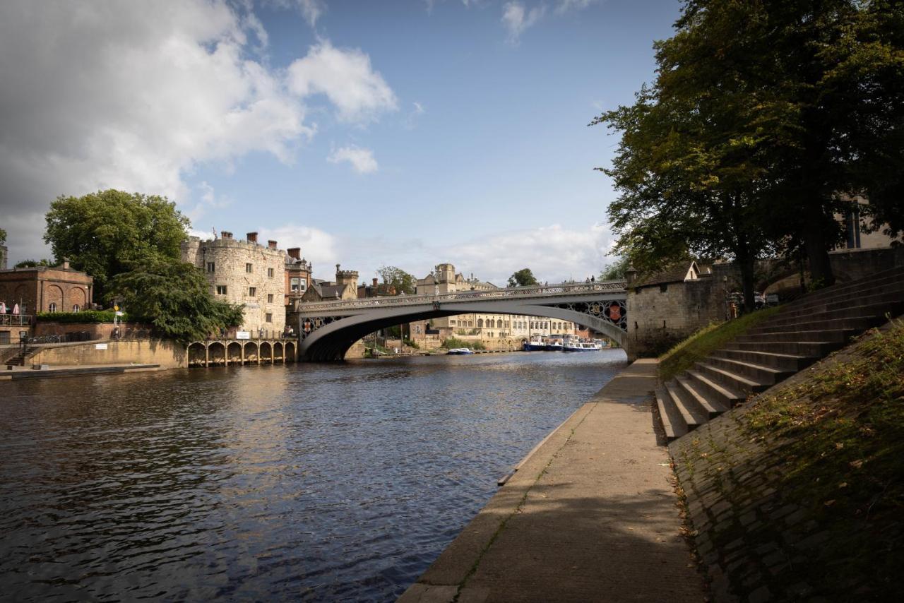 Lendal Tower Villa York Exterior photo