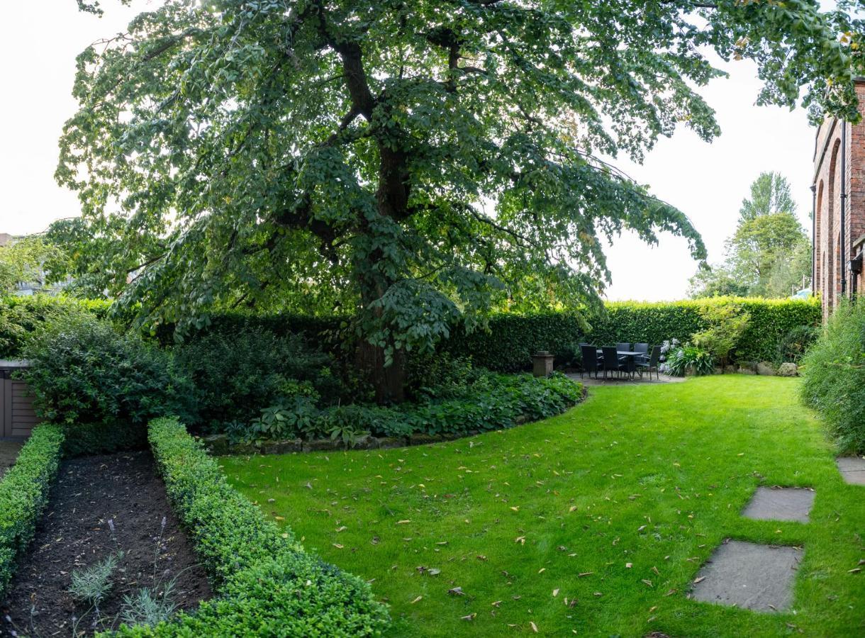 Lendal Tower Villa York Exterior photo